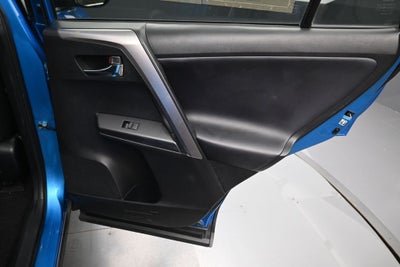 2016 Toyota RAV4 Hybrid XLE