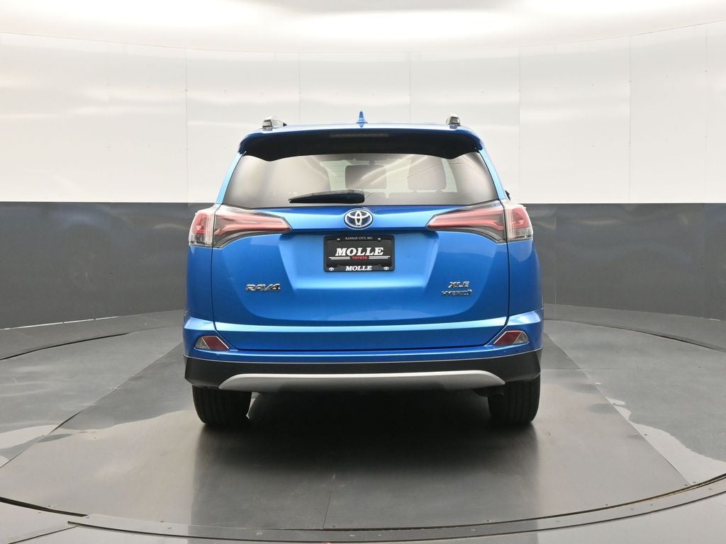 2016 Toyota RAV4 Hybrid XLE
