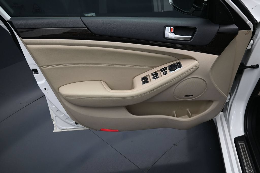 2015 Kia Cadenza Premium