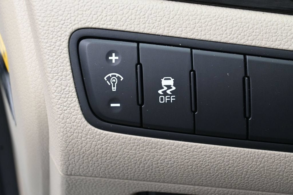 2015 Kia Cadenza Premium