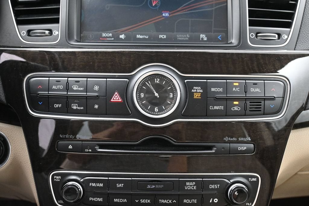 2015 Kia Cadenza Premium