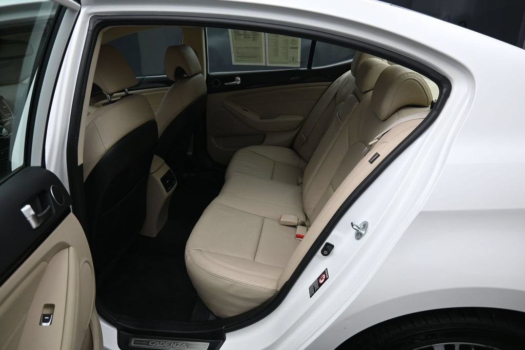 2015 Kia Cadenza Premium