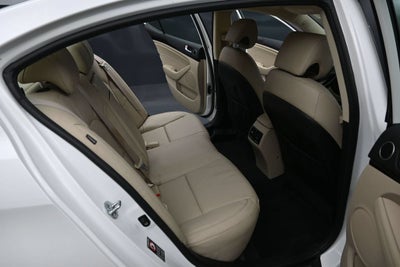 2015 Kia Cadenza Premium