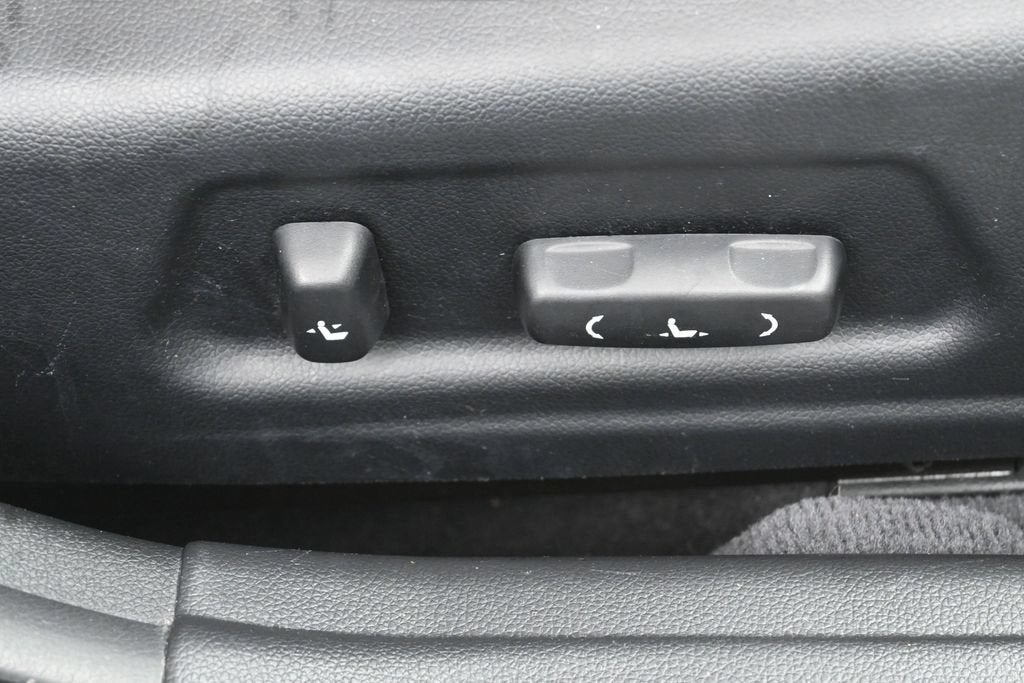 2015 Kia Cadenza Premium