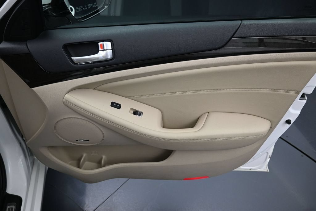 2015 Kia Cadenza Premium
