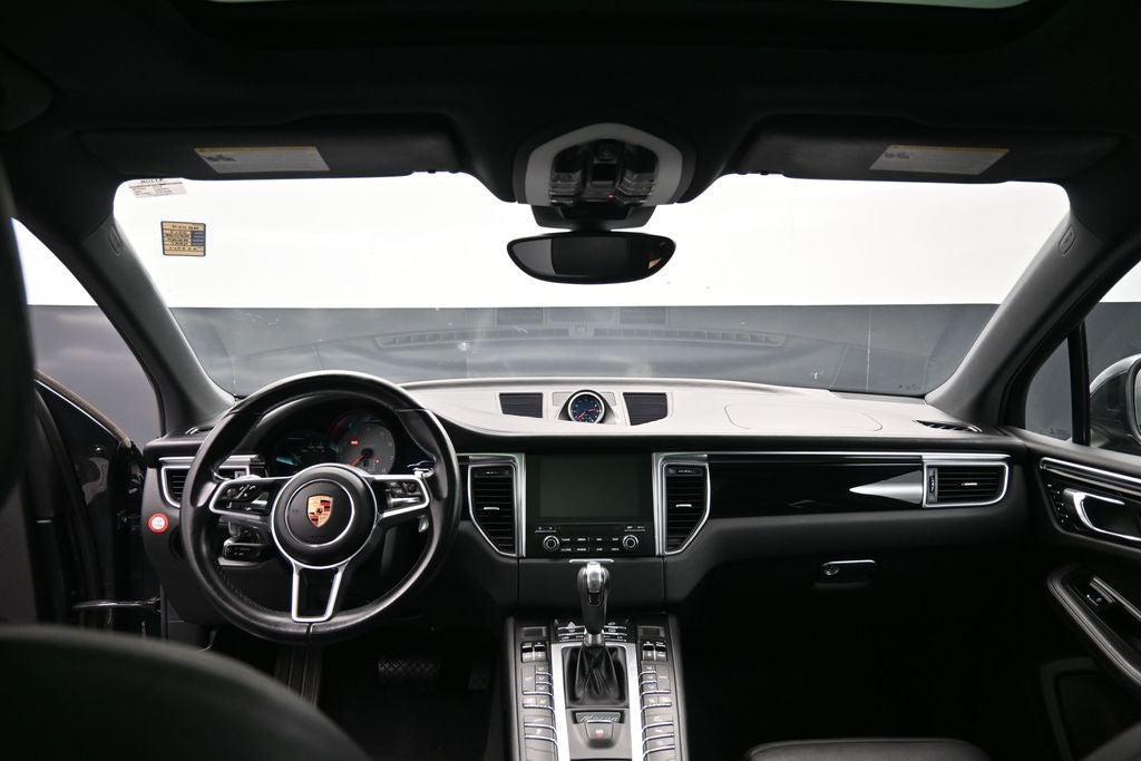 2017 Porsche Macan S