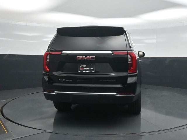 2025 GMC Yukon Elevation