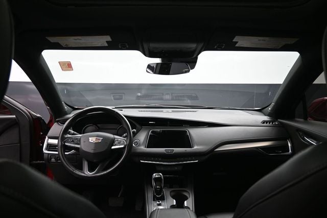 2020 Cadillac XT4 Premium Luxury
