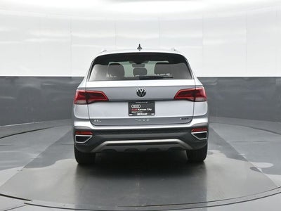 2022 Volkswagen Taos 1.5T SEL