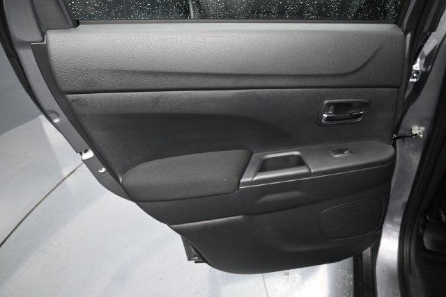2023 Mitsubishi Outlander Sport 2.0 LE