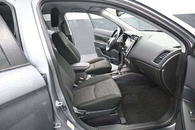 2023 Mitsubishi Outlander Sport 2.0 LE