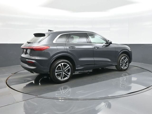 2025 Audi Q5 2.0T Premium quattro