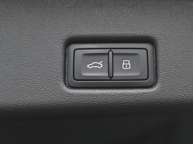 2025 Audi Q5 2.0T Premium quattro