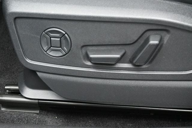 2025 Audi Q5 2.0T Premium quattro