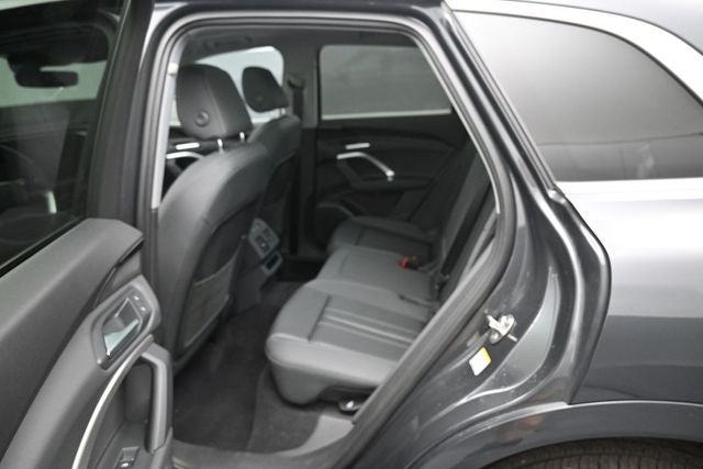 2025 Audi Q5 2.0T Premium quattro