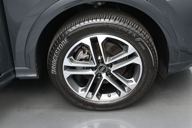 2025 Audi Q5 2.0T Premium quattro