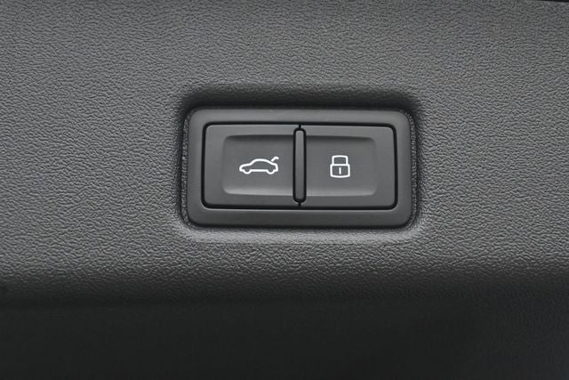 2026 Audi Q5 2.0T Premium Plus quattro
