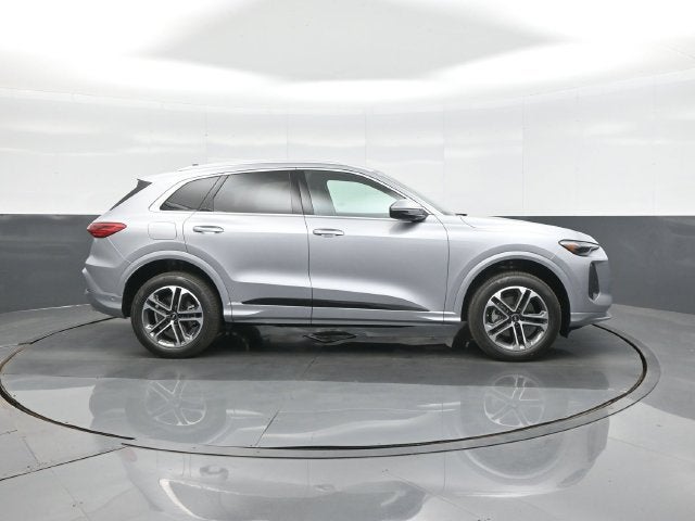 2026 Audi Q5 2.0T Premium Plus quattro