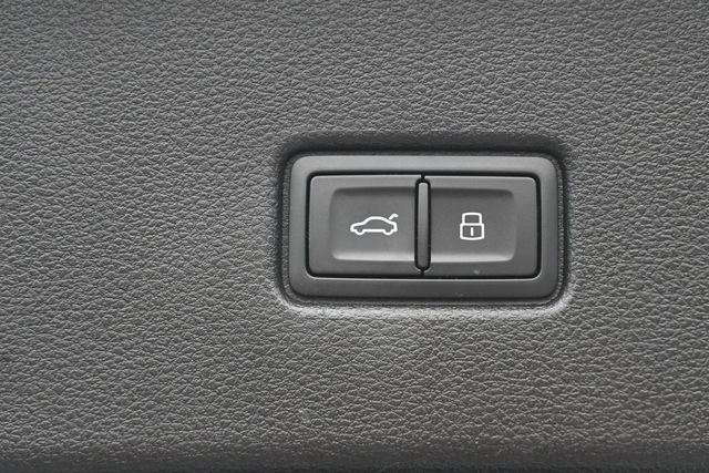 2023 Audi SQ5 Sportback Prestige quattro