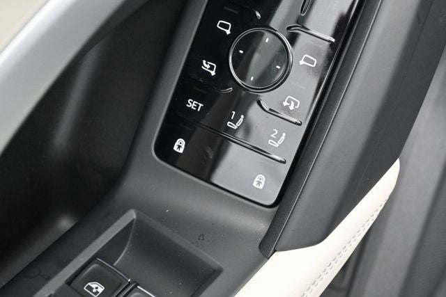 2025 Audi Q5 2.0T Prestige quattro