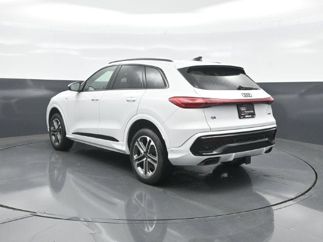 2026 Audi Q5 2.0T Premium quattro