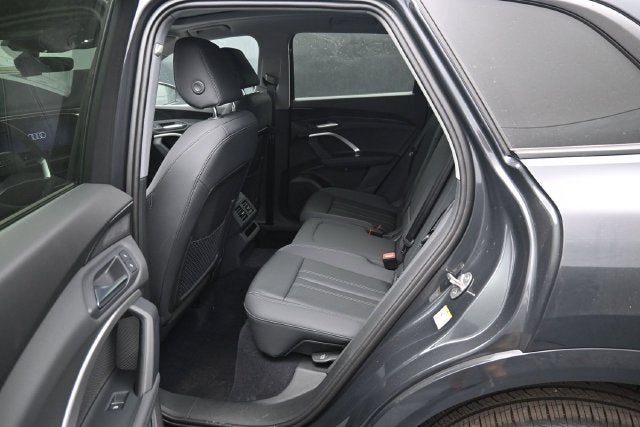 2026 Audi Q5 2.0T Premium quattro