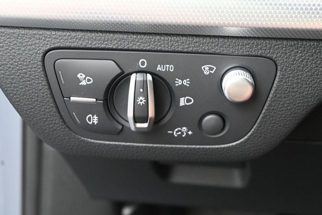 2024 Audi Q5 Sportback 45 S line Prestige quattro