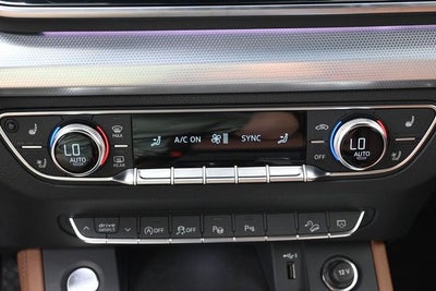 2024 Audi Q5 Sportback 45 S line Prestige quattro