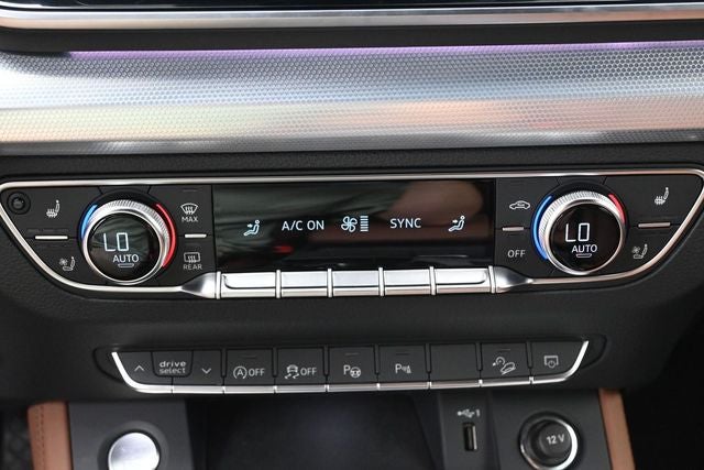 2024 Audi Q5 Sportback 45 S line Prestige quattro