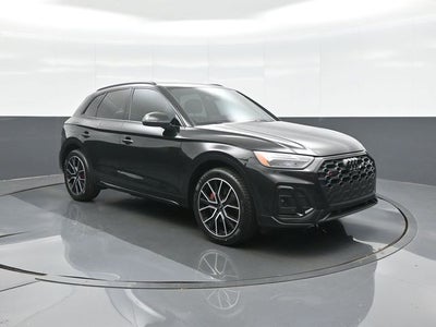2023 Audi SQ5 Premium Plus quattro