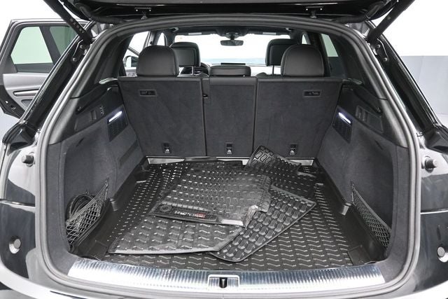 2023 Audi SQ5 Premium Plus quattro