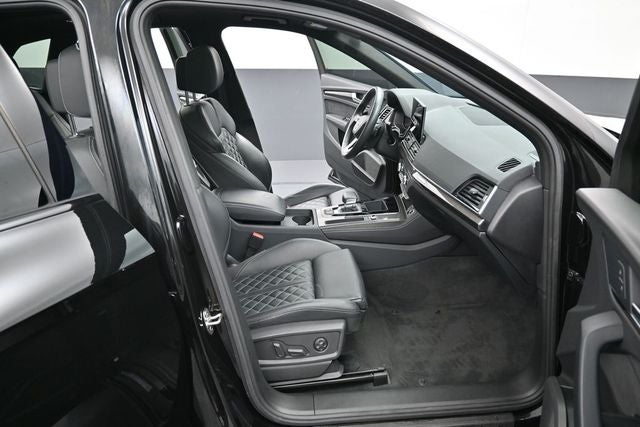 2023 Audi SQ5 Premium Plus quattro