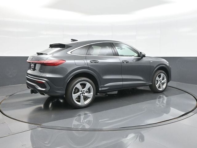 2026 Audi Q5 2.0T Premium Plus quattro
