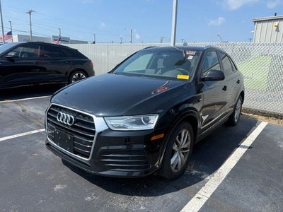 2018 Audi Q3 2.0T Premium quattro
