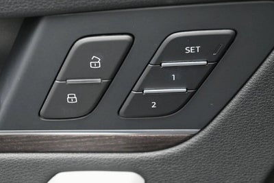 2022 Audi Q5 45 S line Premium quattro