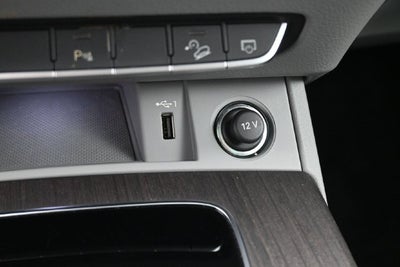 2022 Audi Q5 45 S line Premium quattro