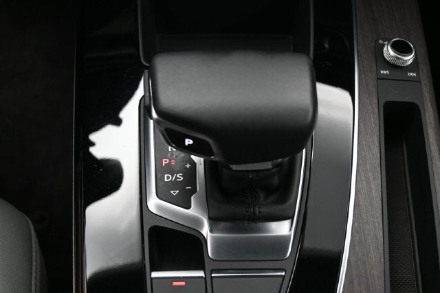 2022 Audi Q5 45 S line Premium quattro
