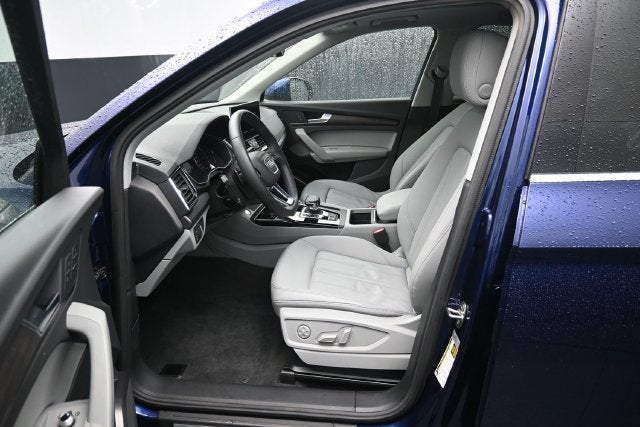 2022 Audi Q5 45 S line Premium quattro