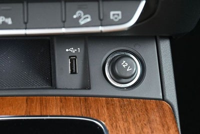 2023 Audi Q5 45 S line Premium quattro
