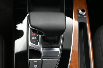 2023 Audi Q5 45 S line Premium quattro