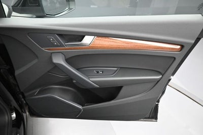 2023 Audi Q5 45 S line Premium quattro