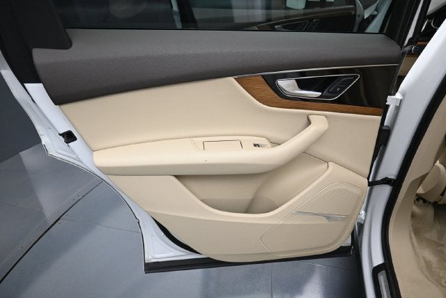2017 Audi Q7 3.0T Premium Plus quattro