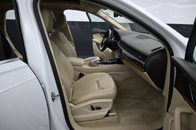 2017 Audi Q7 3.0T Premium Plus quattro