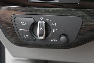 2019 Audi Q7 55 Premium Plus quattro