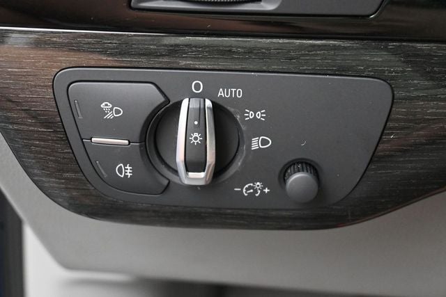 2019 Audi Q7 55 Premium Plus quattro