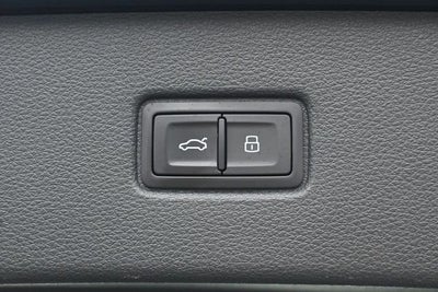 2019 Audi Q7 55 Premium Plus quattro