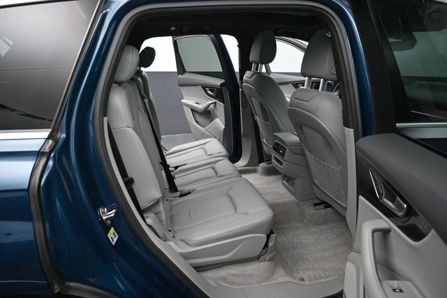 2019 Audi Q7 55 Premium Plus quattro