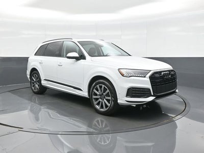 2023 Audi Q7 45 Premium Plus quattro