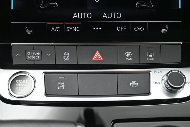 2023 Audi Q7 45 Premium Plus quattro