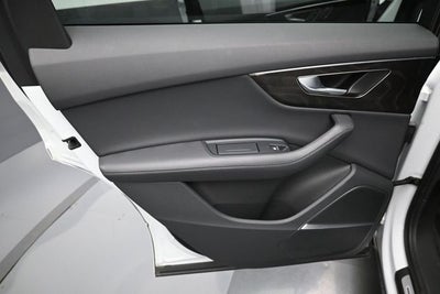 2023 Audi Q7 45 Premium Plus quattro